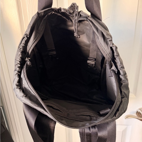 Patagonia Black Tote Backpack - Picture 6 of 7